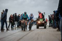 RhodePhoto_BK_Beachrace_LoRes-2414